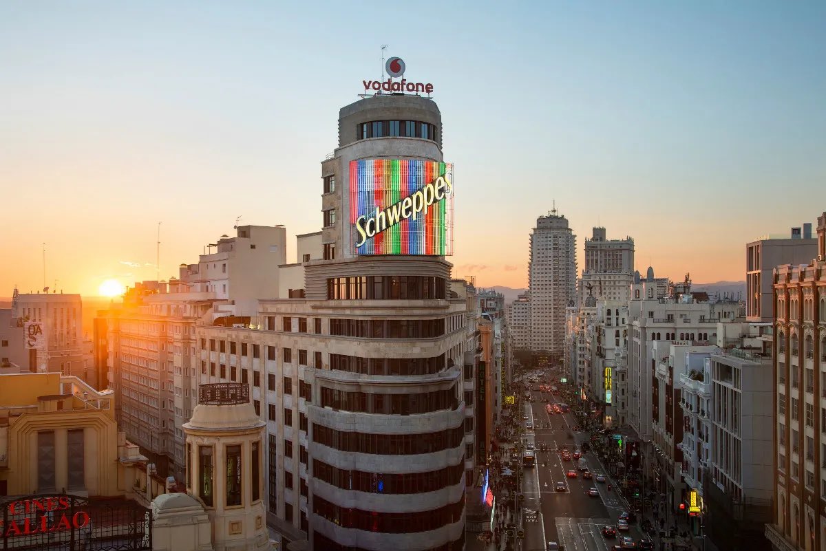 pmqndn's tweet photo. ¿Todavía no has escuchado la vida en la Kapital? 🌚 https://t.co/4tuAj5FSwC