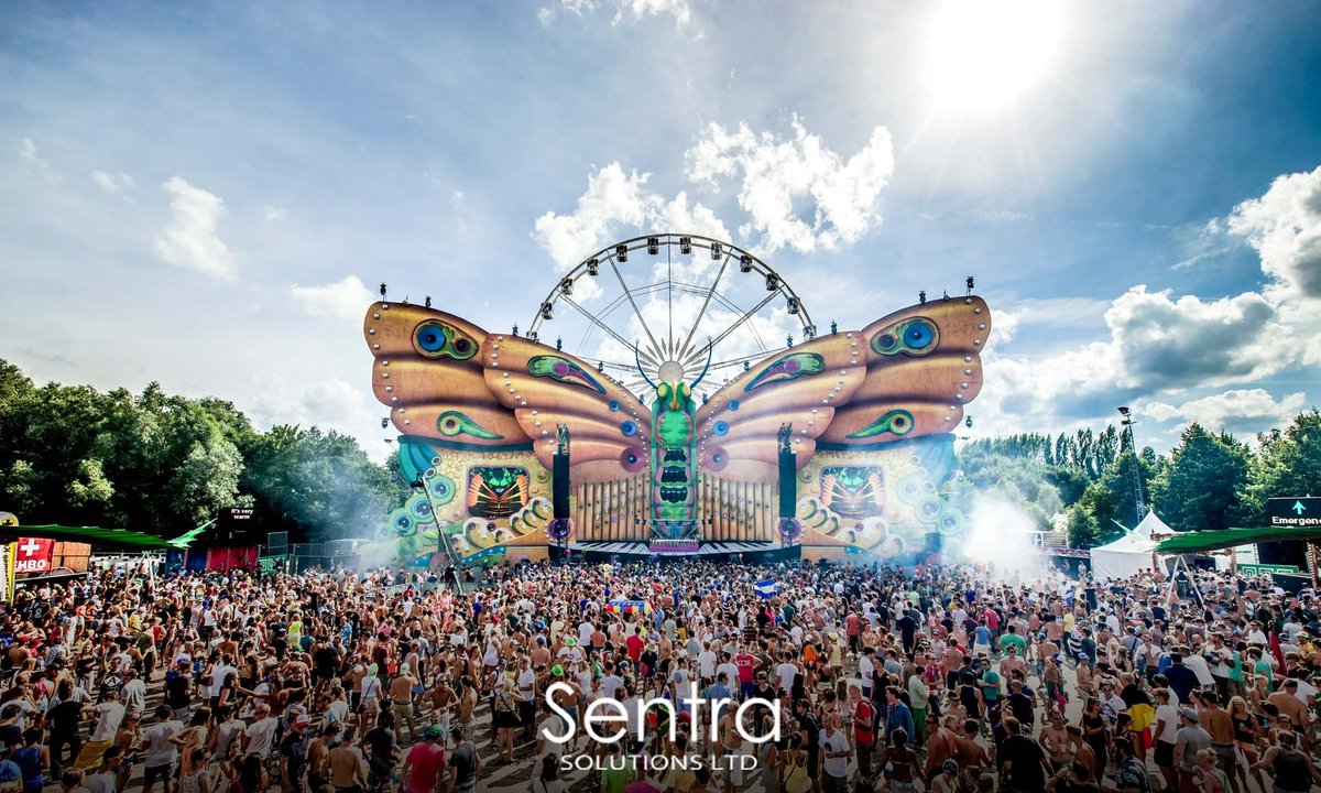 With the festival season fast approaching, now is the time to organise your security. 

Speak to one our team today for a bespoke no obligation quotation - 01277 725883 / sentra.uk.com .
.
.
.
#feativalseason #festivalsecurity #security #festivals #sentrasecurity