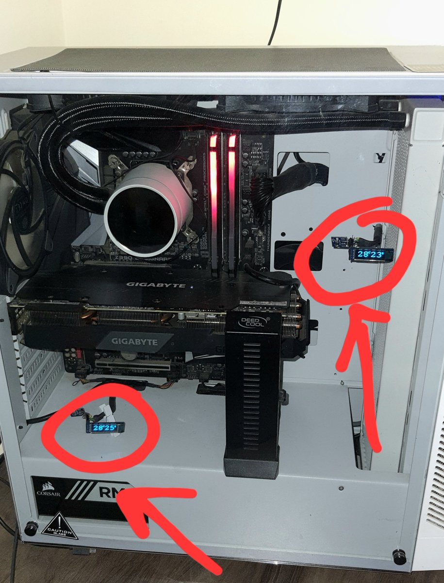 amit__chavan's tweet image. What do you say @LinusTech ? I added temperature sensors and display to show air temperature (near display). #mods