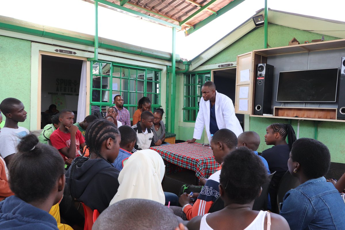 SpurafrikaK's tweet photo. Where you come from does not determine where you'll be 10 years to come. Meet Dr.@eludwar, one of our volunteer mentors and a doctor by profession, who despite coming from a humble background and endured challenges, never gave up on his dream to become a Doc and help his family! https://t.co/BoAyJHWpT2