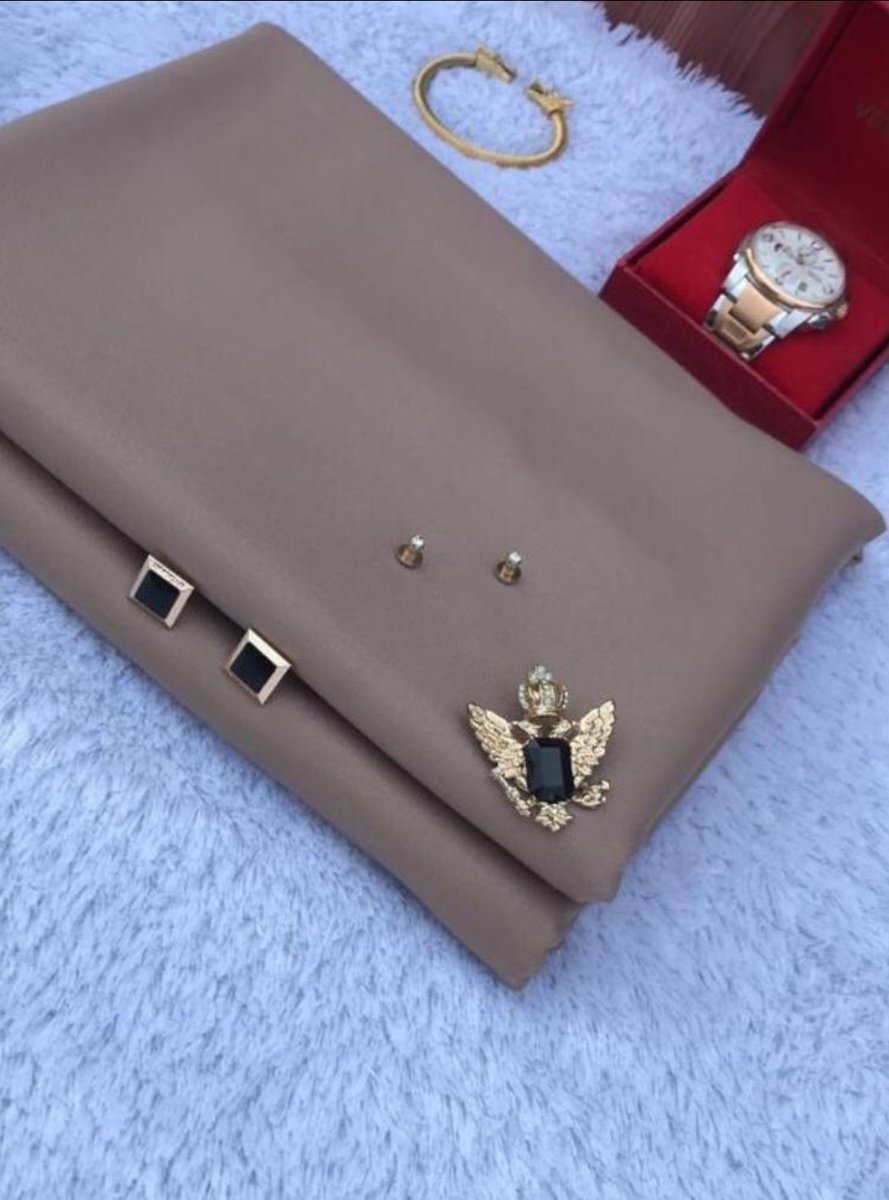 Dorisfabrics's tweet photo. All fabrics are still available for immediate delivery,  send us a Dm to place ur order..
Quality is top notch 👌. 
We deliver Nationwide 🙌 

Location: Lagos 

Price: N3000 per yard ✅ 💥 

Kindly help Retweet 🙏 https://t.co/agfG1Gsc76