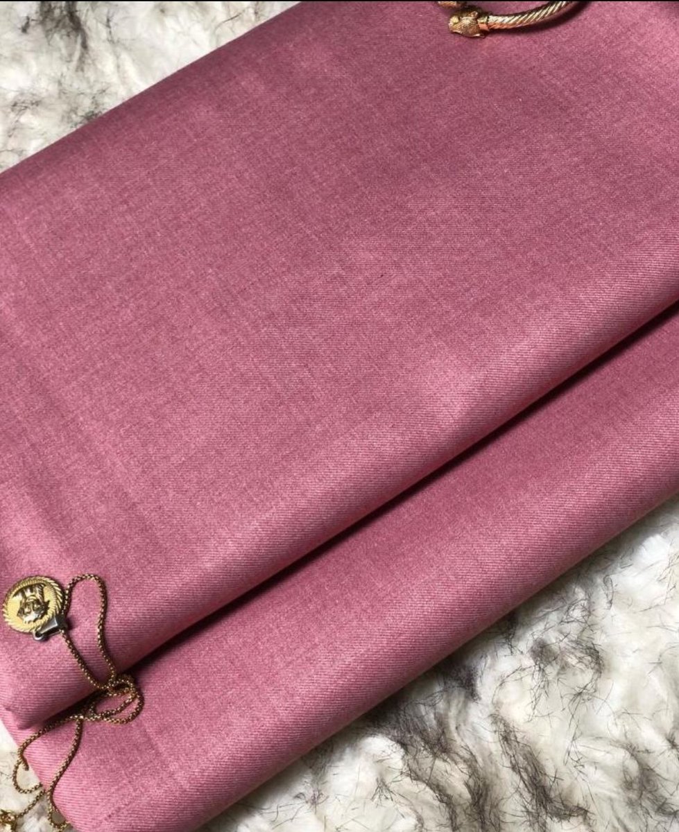 Dorisfabrics's tweet photo. All fabrics are still available for immediate delivery,  send us a Dm to place ur order..
Quality is top notch 👌. 
We deliver Nationwide 🙌 

Location: Lagos 

Price: N3000 per yard ✅ 💥 

Kindly help Retweet 🙏 https://t.co/agfG1Gsc76