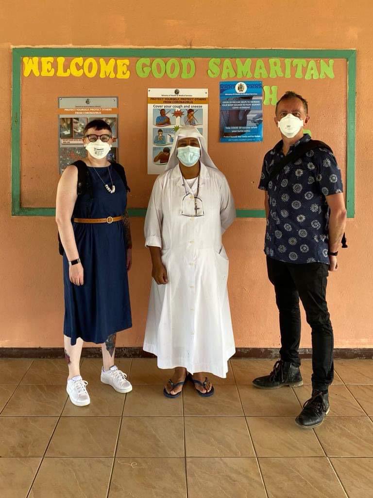AusHCSols's tweet photo. Professor Patrick Reading and Jean Moselen, two laboratory experts from the 🌏-leading Doherty Institute in Melbourne, are working with staff at the National Referral Hospital and the Good Samaritan Hospital to step up the #COVID19 response. 🇸🇧🤝🇦🇺 https://t.co/N4evDDGTs4