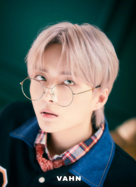 sakura_soerln's tweet photo. #NINEi #나인아이 #i_CODE
[i-CODE] NINE.i (나인아이) - 'My Universe' Cover | Original song by.Coldplay, 방탄소년단
https://t.co/HLUjuxnBMU https://t.co/De7iEC3U01