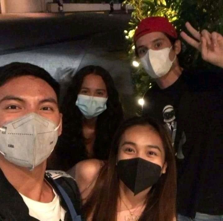 cherrymaegn13's tweet photo. Team Secret Room with Laziz! π
Sana hindi magbago ang samahang nabuo ninyu. Mag-iingat kayo palagi!π
@isabellaohoo
@pbbgin
@pbbroquecoting
@LazizRustamoov
#PBBAdult https://t.co/Nn8wVVvtBC