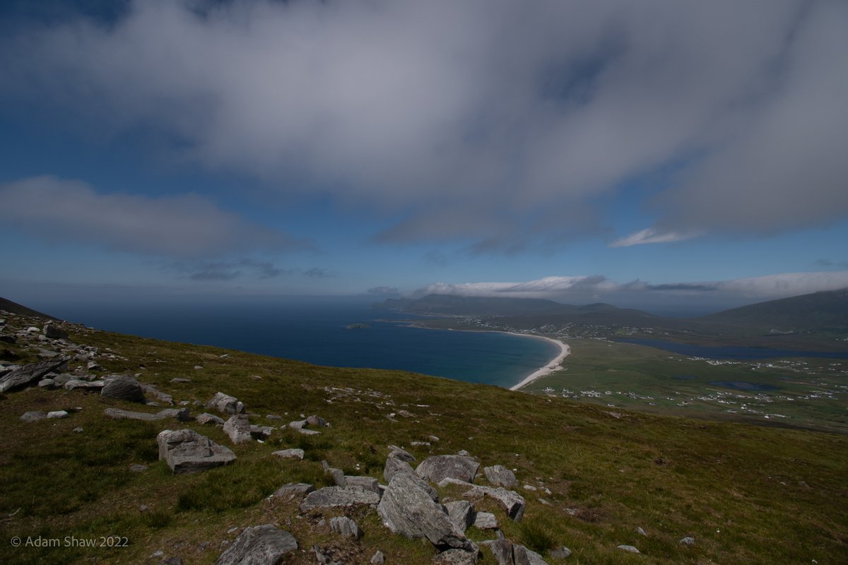 Spotrack_'s tweet photo. Wishing everyone, where ever they are, a great #stpatricksday2022, enjoy these views from around Ireland all taken by our own Adam Shaw

#spotrack #alwaysontarget #alwaysspoton https://t.co/lTKhSsNHE5