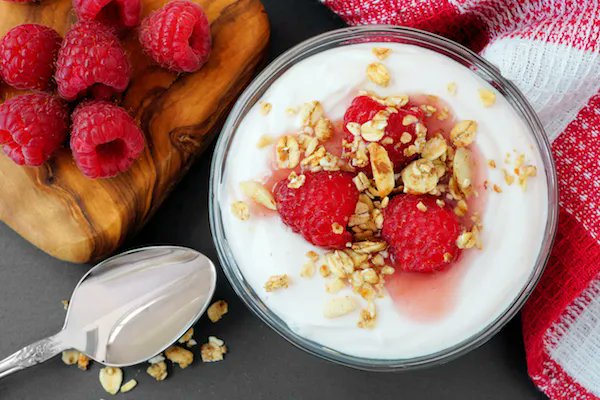 HealthistaTV's tweet photo. 12 best low calorie foods to eat when you’re REALLY hungry
https://t.co/M3mM5ulXyB #caloriecontrol #HealthyEating @MaySimpkin https://t.co/NJh57OEUVp