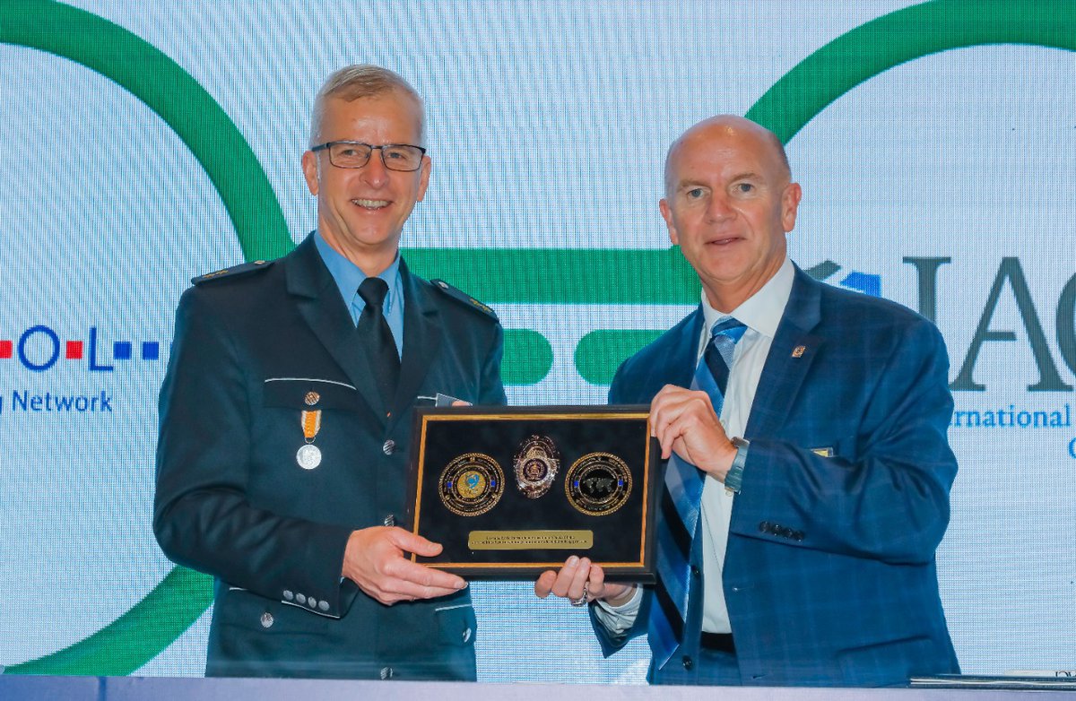 roadpol_eu's tweet photo. 👮‍♂️👮‍♂️@TheIACP &amp; ROADPOL join hands to advance #global #roadsafety
🏆At @PoliceSummit President @VolkerOrben (left) granted IACP's sign of #honor for ROADPOL's commitment to global policing #profession
📢 Memorandum for #cooperation signed
#police #law #duty #world  @PP_Rheinpfalz https://t.co/pJHZ8OGzY6