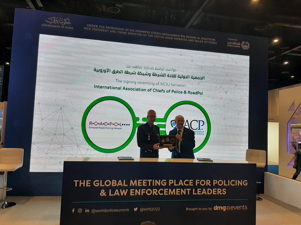 roadpol_eu's tweet photo. 👮‍♂️👮‍♂️@TheIACP &amp; ROADPOL join hands to advance #global #roadsafety
🏆At @PoliceSummit President @VolkerOrben (left) granted IACP's sign of #honor for ROADPOL's commitment to global policing #profession
📢 Memorandum for #cooperation signed
#police #law #duty #world  @PP_Rheinpfalz https://t.co/pJHZ8OGzY6