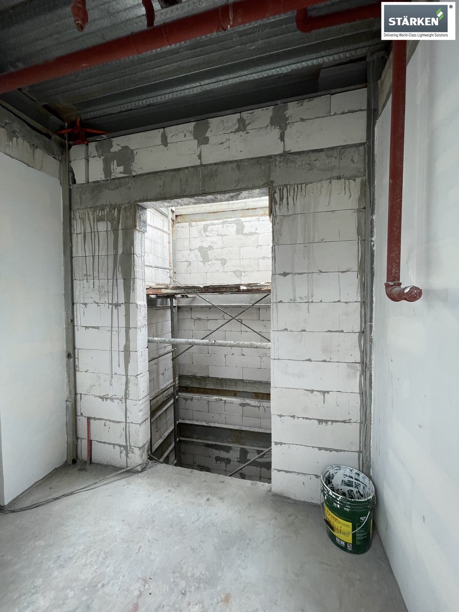 starken_ph's tweet photo. The interiors of this ongoing 10-storey apartment! Ever wondered what an elevator shaft made of STÄRKEN AAC looks like? Take an inside look!

#aacblocks #philippines #residential #construction https://t.co/hTZ0xlcbNN