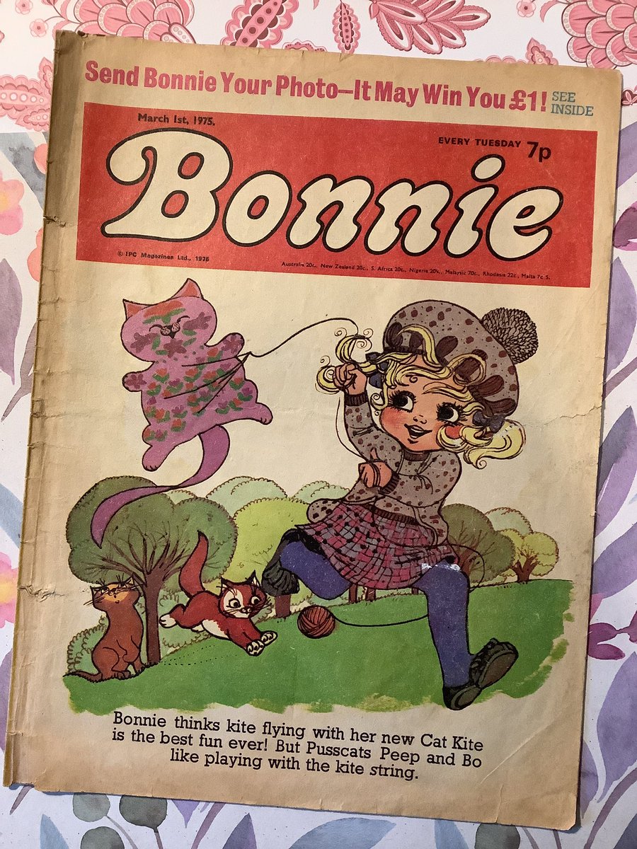 A very good morning and happy Thursday to all at #EarlyBiz What a gorgeous morning it is here in #Northamptonshire this morning. Chilly but lovely and bright 🌞 #VintageComics make FABULOUS Unusual Birthday/Wedding Anniversary Gifts. Here are just some of the many titles we have