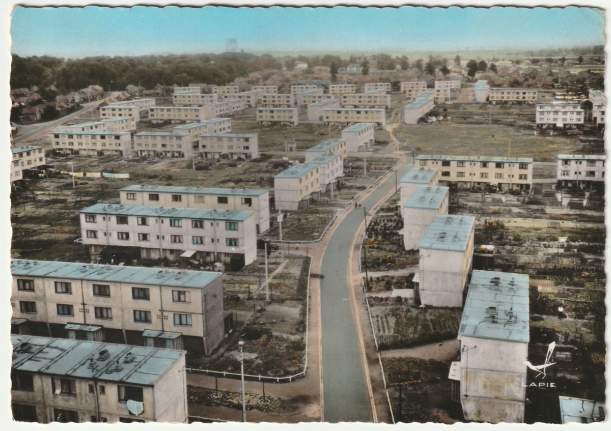 Un jour, une ZUP, une carte postale : Agneaux (Montigny-en-Ostrevent)