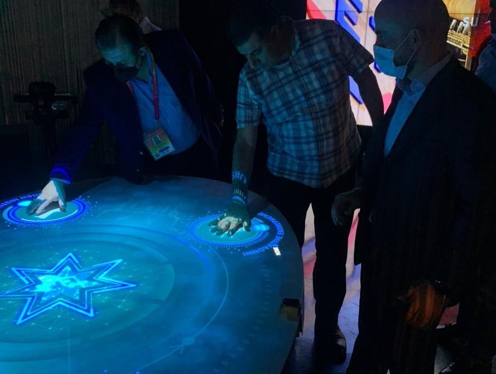 expo2020jo's tweet photo. وزير الزراعة المهندس خالد حنيفات يزور الجناح الأردني المشارك في اكسبو 2020 دبي.

#الأردن #اكسبو٢٠٢٠ #دبي https://t.co/rtWLGUJ44o