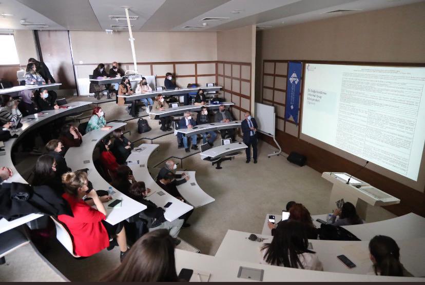 Fakültemiz Bahar Dönemi Akademik Kurulunu, rektörümüz Prof. Dr. Turkay Dereli’nin başkanlığında gerçekleştirdik.Bilimsel yayın ve Ar-Ge çalışmalarını değerlendirdik.
Desteklerini her daim hissettiğimiz rektörümüze, akademik ve idari personelimize sonsuz teşekkürler.
<a href="/TurkayDereli/">Türkay Dereli</a>