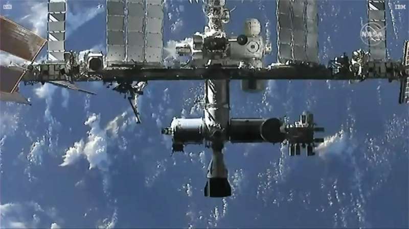 Biden-Harris administration extends space station operations through 2030, The space station is viewed from the SpaceX Cargo Dragon during its automated approach before docking. Credit: NASA TV NASA Admini... https://t.co/OUcJngGsAg https://t.co/tWyoH5tqYH