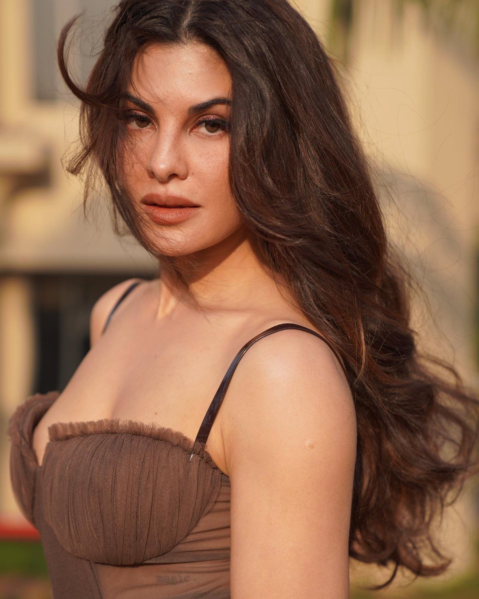 Asli_Jacqueline's tweet photo. Attack!⚡️ https://t.co/KkAWHF0pfm