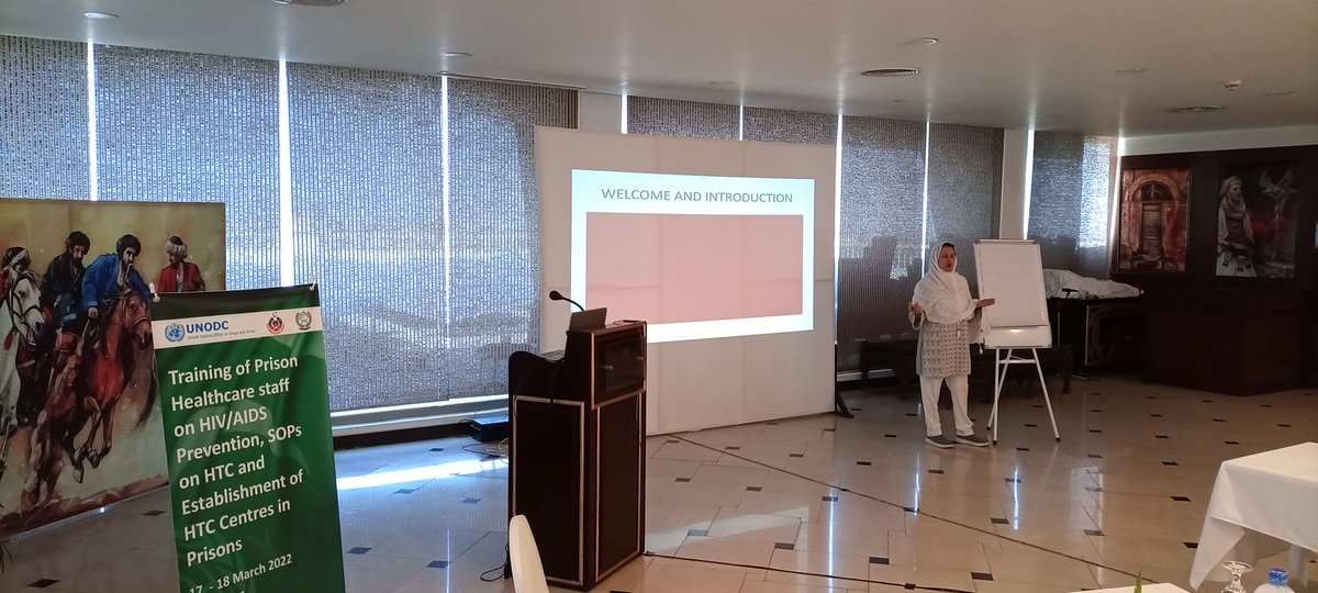 UNODC 🇵🇰 organized 2⃣ days training to support Khyber Pakhtunkhwa Prison Healthcare staff for building capacity on #HIV/AIDS #Prevention alongwith the SOPs on HIV testing &amp; counseling (HTC) and Establishment of HTC Centres in Prison settings
<a href="/UNAIDS_Pakistan/">UNAIDS Pakistan</a>, <a href="/UNODC_HIV/">UNODC HIV</a>