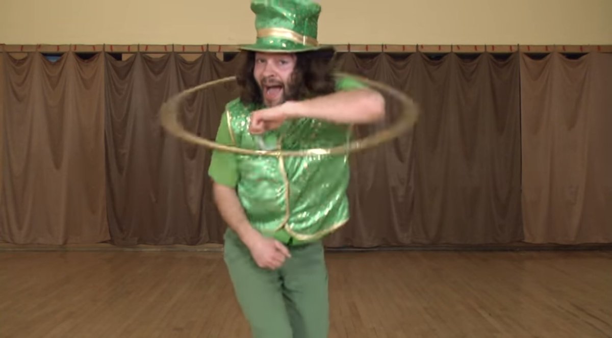 #SamHeughan #hulahooppeakers #MPC2022 #StPatricksDay