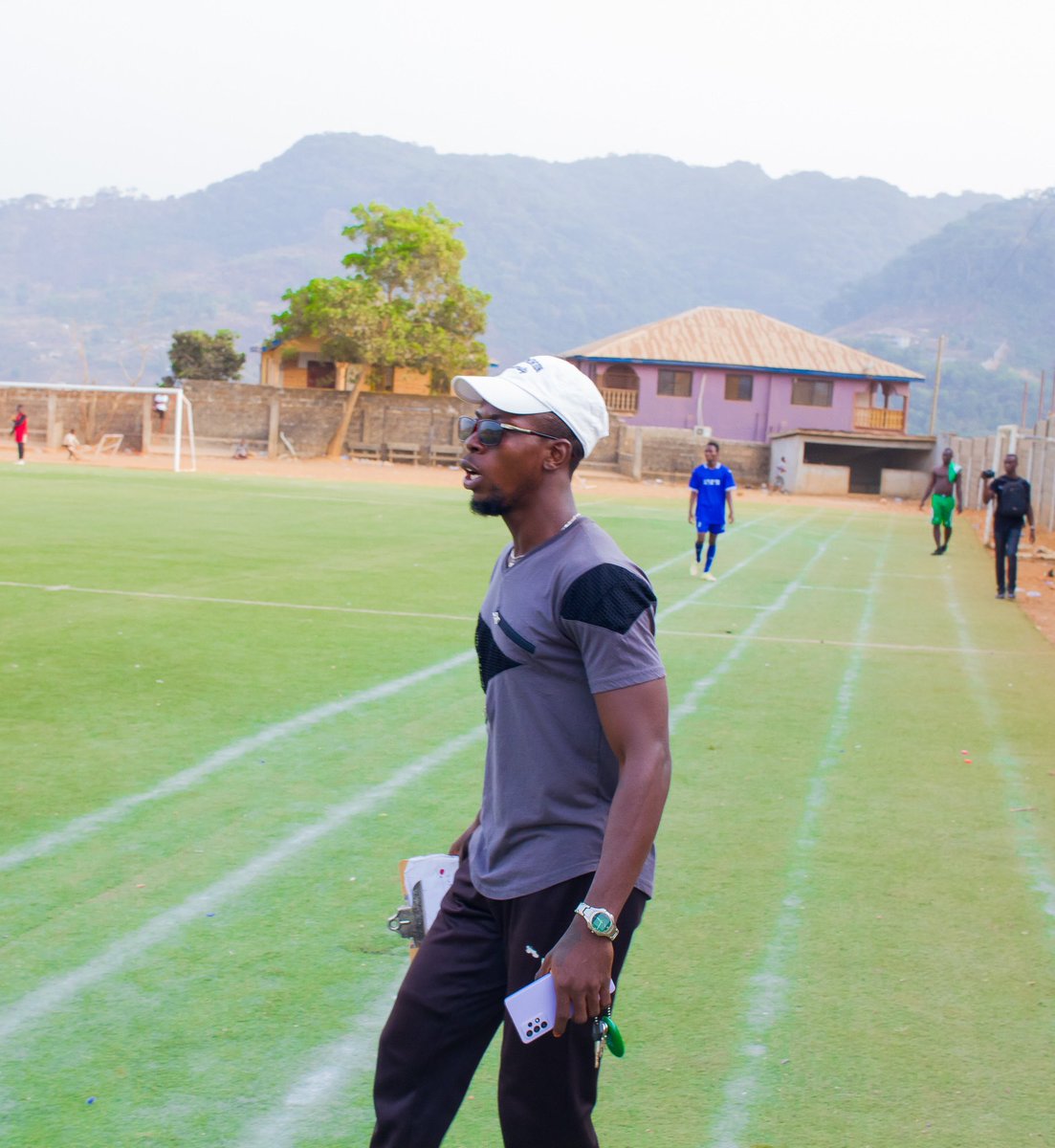 OfficialSaloneX's tweet photo. That equalizing and winner goal celebration.😂👏👏™️Western. 

Tag him...

#SaloneTwitter 
#SaloneTwitterFriendly https://t.co/OunHROpyKM