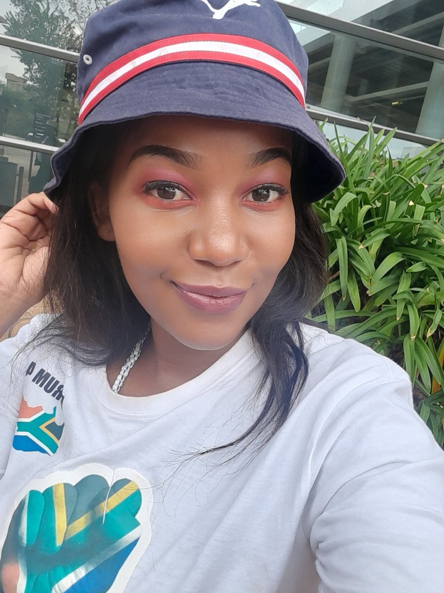 Miz_Ruraltarain's tweet photo. Imagine being called a Catfish, like seriously 🤣🤣🤣🥴 

I am Back, otherwise Run.....#PutSouthAficansFirst #OperationDudula 
#DudulaMovement https://t.co/9lrCzR8sxs