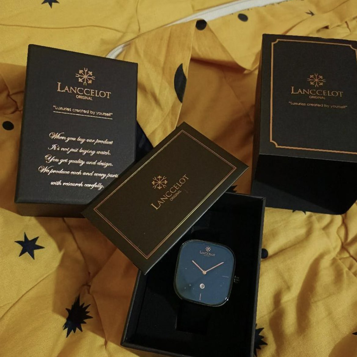 rahmaananda05's tweet photo. @rheiina12 Local brand, Lancelot, simple &amp; elegan https://t.co/m60ArEu9Fq