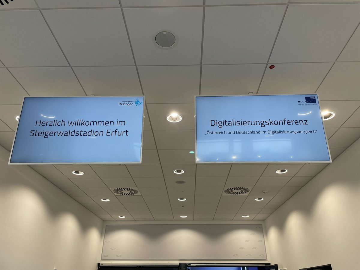 flyingwolf810's tweet photo. Digitalisierungskonferenz Thüringen, länderübergreifender Erfahrungsaustausch bei dem auch Österreich vertreten ist. Der digitale Aktionsplan wird auch vorgestellt. https://t.co/KdiZJAB7ZA