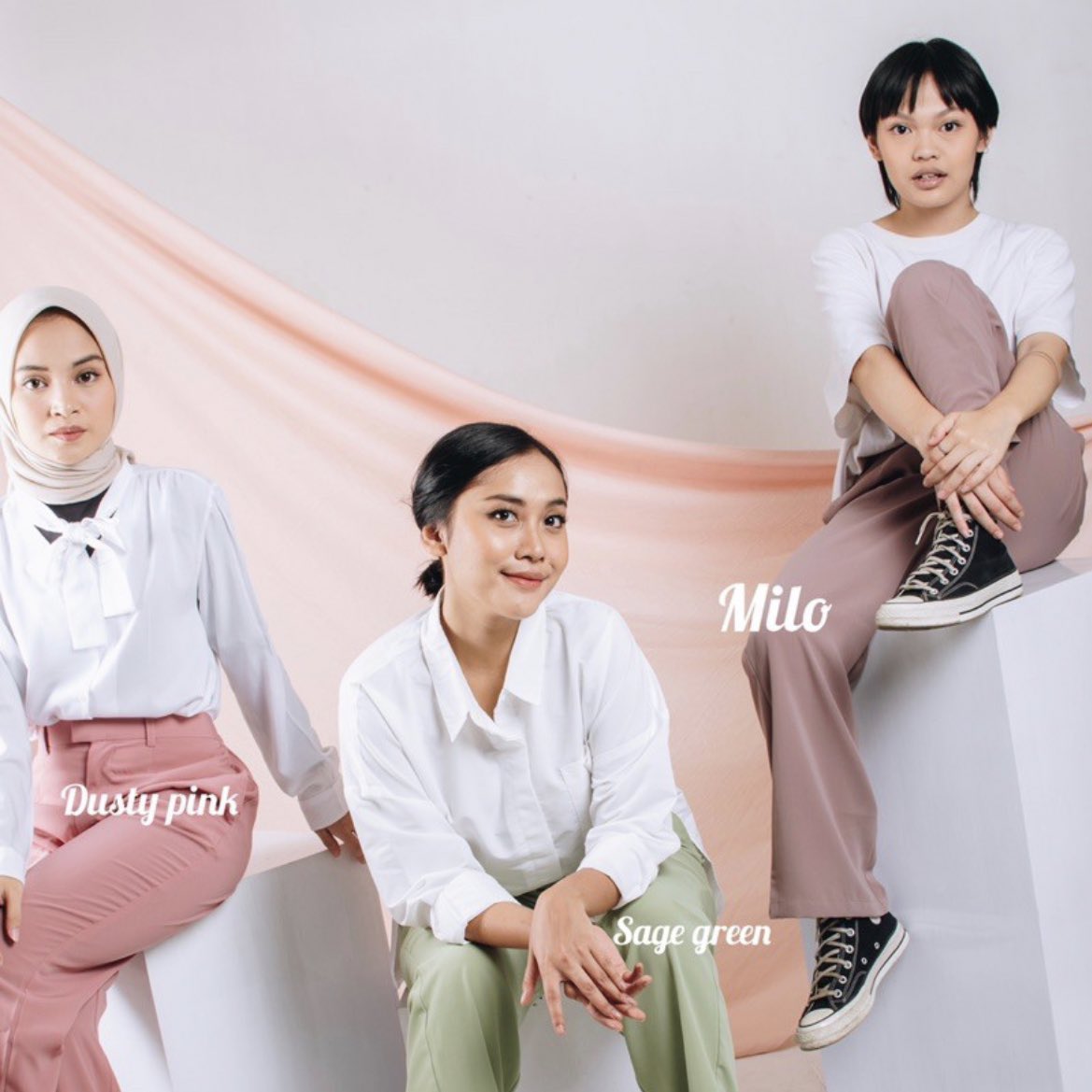 rahmaananda05's tweet photo. @convomf Ini kak, favorit banget! Cuttingannya bagus, bahannya jatoh dan ga nerawang. Pilihan warnanya banyak ✨ https://t.co/cfILXJWzjb