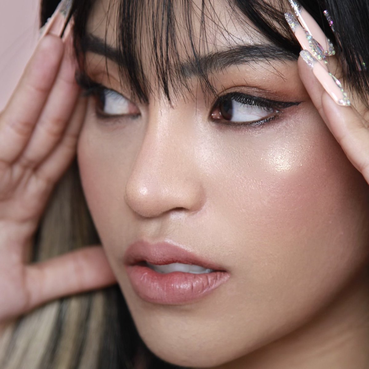 JasminSupetran's tweet image. Steal that FIERCE LOOK ; FOX EYE.

Royal Aesthetics SM North
Royal Aesthetics Paranaque
Royal Aesthetics Cavite
Royal Aesthetics SM Center Las Pinas

Captured by JMM Studio

#foxeyes #foxeye #alagangroyal #royalaesthetics
#JASMINSUPETRAN #MommyJASS #buli