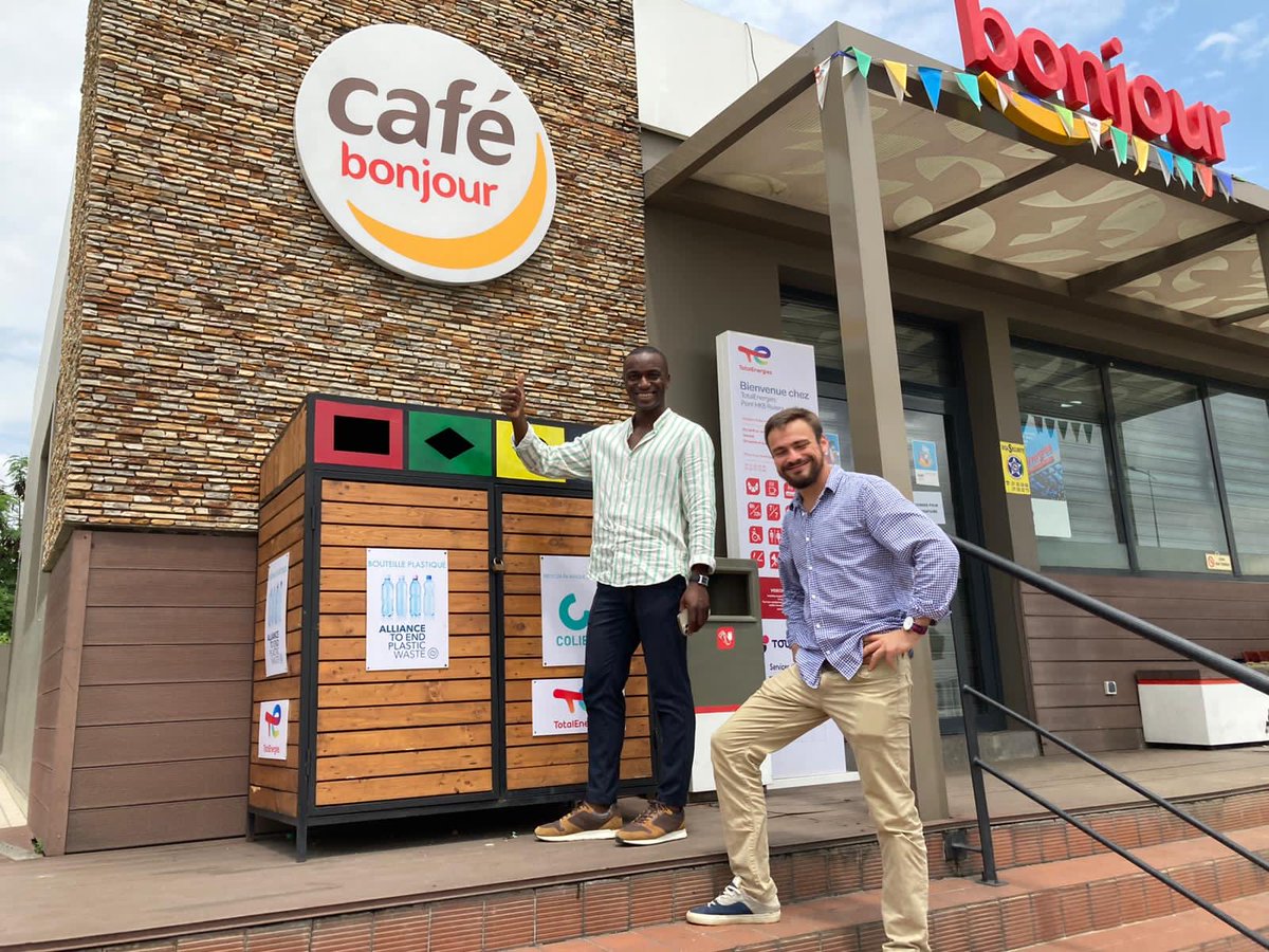 kyayus's tweet image. Bravo à l’équipe de ⁦@ColibaAfrica⁩ qui vient de poser 135 box de collecte sur l’ensemble des réseaux des stations ⁦@TotalEnergies⁩ Abidjan ⁦@VivoEnergyCI⁩  ⁦@petroivoireSa⁩ . Merci aux partenaires et faisons route ensemble #startup4good #civtech🇨🇮