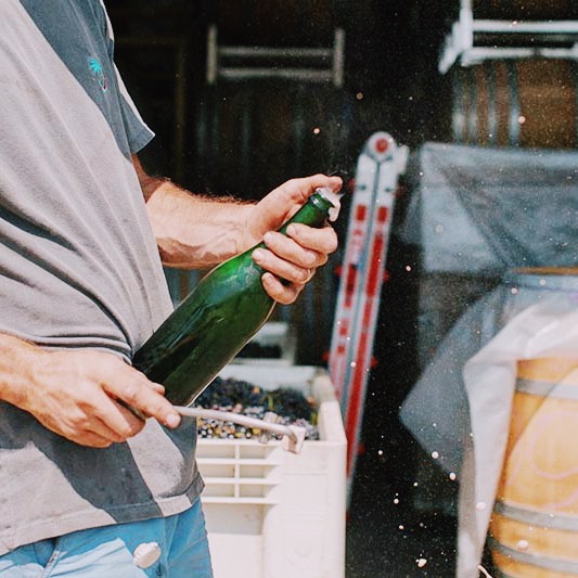 New to the Blog: Let's Chat Pét-Nat!⚡ Learn about this sparkling wine style, from Master of Wine student Jo Lory
 
#winearticle #learnaboutwine

hubs.ly/Q0160xJn0