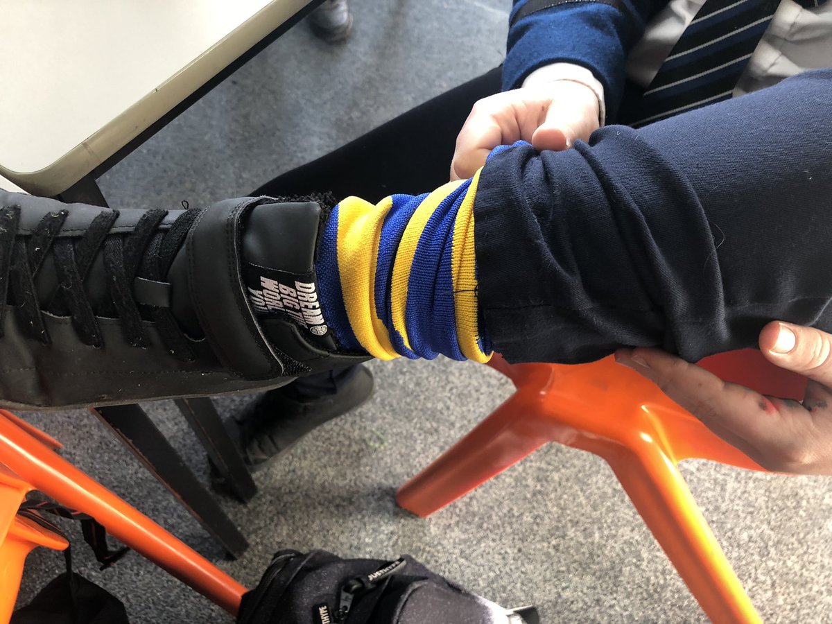 DCSJ_official's tweet photo. Pupils and staff are coming into school today with a ‘touch of blue &amp; yellow’ in support of #Ukraine All proceeds to @BritishRedCross https://t.co/CnovJMXczr