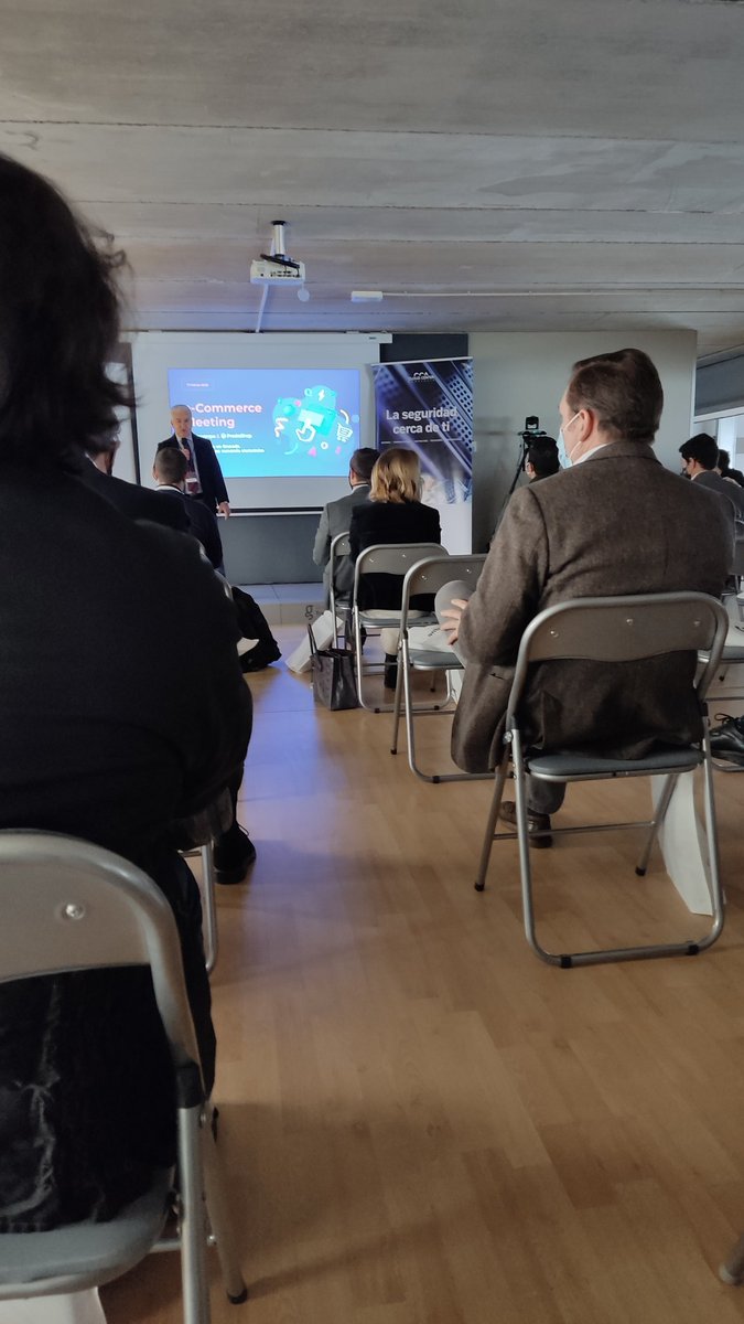 Silvisfera's tweet photo. Hoy estamos en @grupotrevenque en  e-Commerce Meeting de @PrestaShop.
#EcommerceMeetingGranada 🛒
¿Qué nos deparará el día? 🤭
#web #digital https://t.co/q0MN7xyqWC