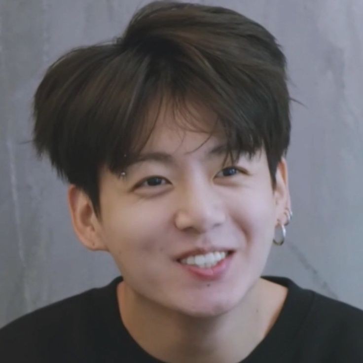 jsmoonnn's tweet photo. jungkook as emoji  

— a thread https://t.co/BJETWGXS5p