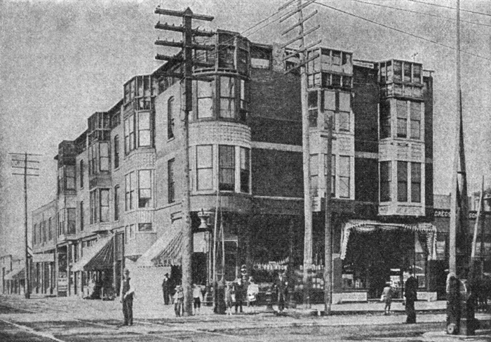 brmu's tweet photo. ¿Qué aconteció en el edificio bautizado "El Castillo" en la calle 63 de Chicago finales del XIX? Una de las historias (verídica) más espeluznantes sobre edificios malditos por el gran
@Pedro_Torrijos
#CicloCinemarq2 #ComitéComicteca
🗓️ 18/04
⌚️19 h
🔗 https://t.co/IgQdeAvnUL https://t.co/UHq9Z6KlVi