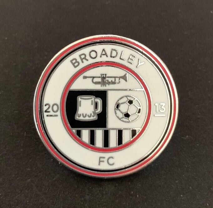 BroadleyFC's tweet photo. Follow Broadley FC and retweet this post today and we’ll select 5 of you at random and send a pin badge out to you.

Thanks to @gorilla_badges ❤️⚽️ https://t.co/02LTonu31g