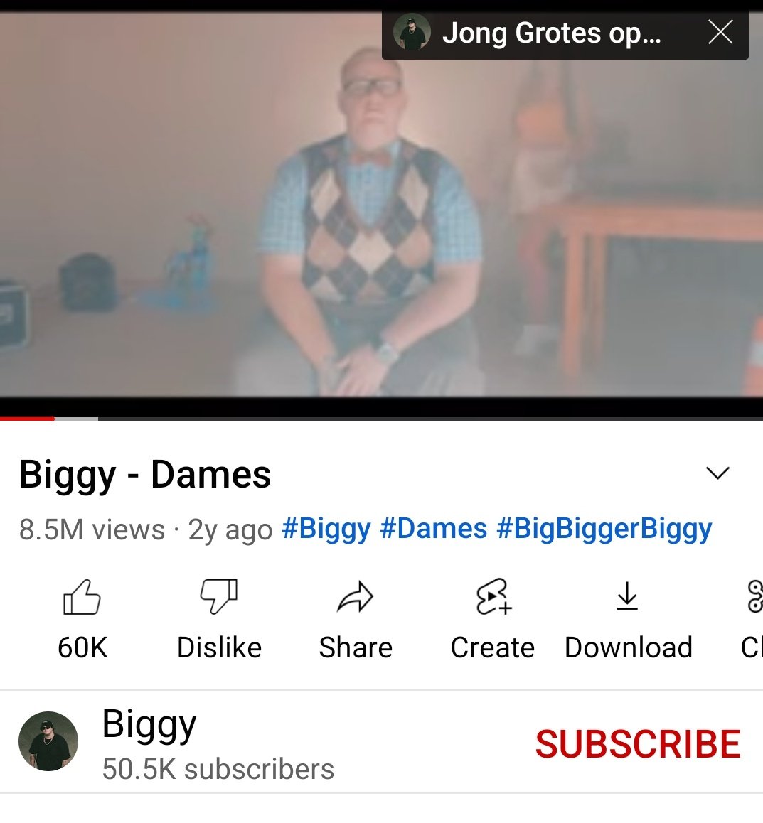 KiandraCasey's tweet photo. @Stray_Kids #StrayKidsComeback 
Chan please play this at your next chans room 😆💜it's a south african song that was a hit here 
It's in afrikaans 

Sending love ❤️ https://t.co/WSIumDd42u
