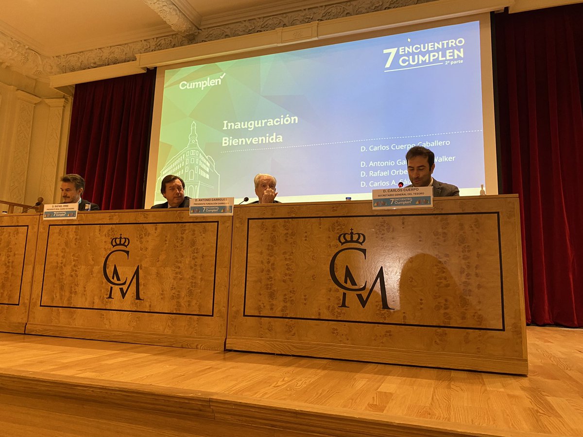 DavidLopezMedin's tweet photo. #Cumplen VII encuentro con el Secretario General del Tesoro y D. Antonio Garrigues https://t.co/EhxKDs1eli