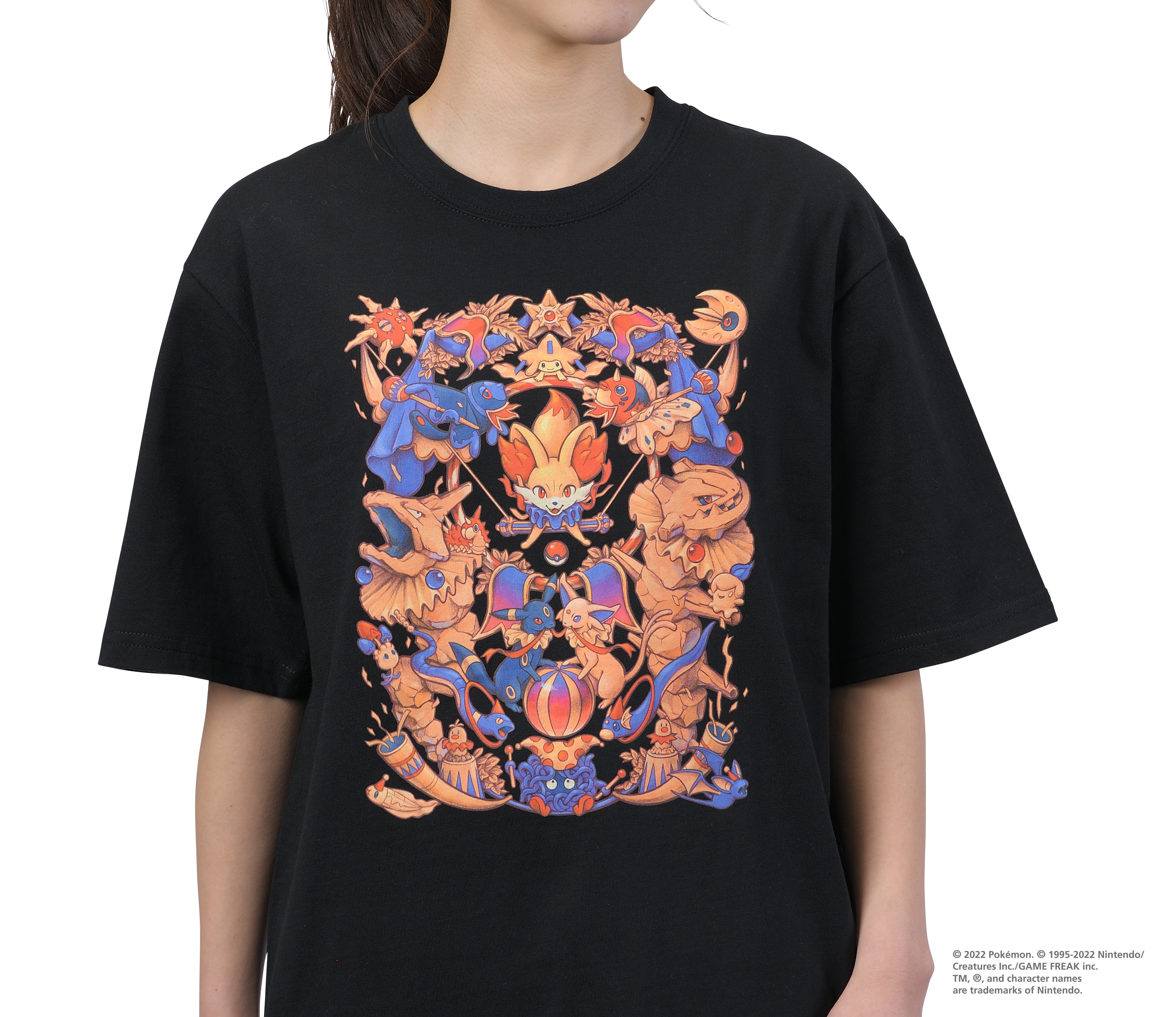 ポケモン - フォッコのサーカス団　Tシャツ　ポケモン Amazon.co.jp: ポケモンセンターオリジナル Tシャツ Pokémon