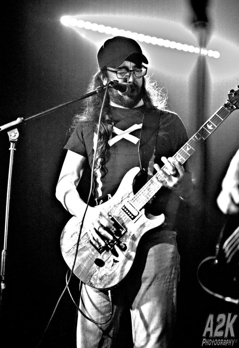 ChapelFloods's tweet photo. Snaps from our last show on Friday
.
#chapelfloods #metal #metalhead #sludgemetal #stonermetal #doommetal #recordjunkeesheffield #happyisthenewbrutal #smilingisthenewgrim https://t.co/cbzO6jVbBs