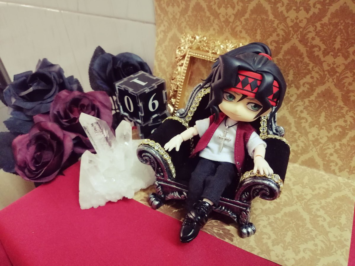 loffvin4104's tweet photo. 我來了我來了，我帶著龍児上來了！www
#遊戲王
#御伽龍児
GSC-DIY-魔改 ob11
頭部來自我親愛的願意接這個頭部做的tb店家。
臉部來自死神的冬獅郎gsc配件，我非常感謝他。
純屬依葫蘆畫瓢，且依然有很多細節沒做完。主要是改圖的話太麻煩了。
圖二是完全沒改的一張，主要是效果也不錯，也放上來了。 https://t.co/RIVvaAD7uB