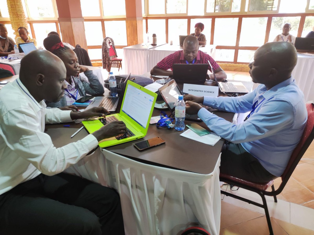 KICDKenya's tweet photo. A team drawn from KICD subject secretaries, @EduMinKenya ,Kenya Special Needs Education, Kenya Paraplegic Organization(KPO) and secondary school teachers are in a workshop to adapt Grade 7 curriculum designs for learners with special needs
#SpecialNeedsEducation https://t.co/FyBYdf2GxS