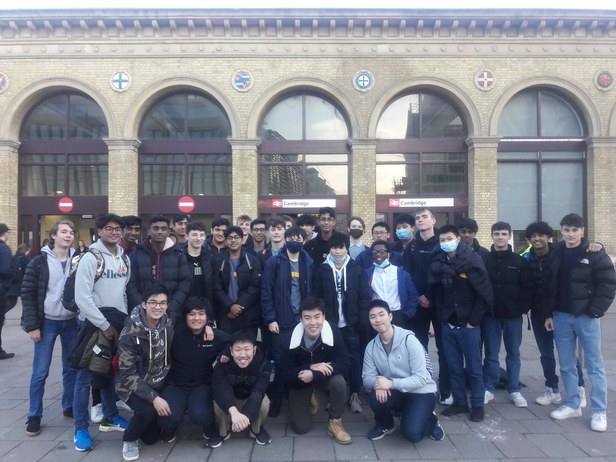 WhitgiftSchool1's tweet photo. Last week, Fifth Form students benefitted from multiple lectures on their Cambridge Science trip and also had the opportunity to visit the Whipple Museum of the History & Philosophy of Science, stroll down Kingβs Parade and tour Emmanuel College. #WhitgiftTrips https://t.co/eqpGCIGx2d