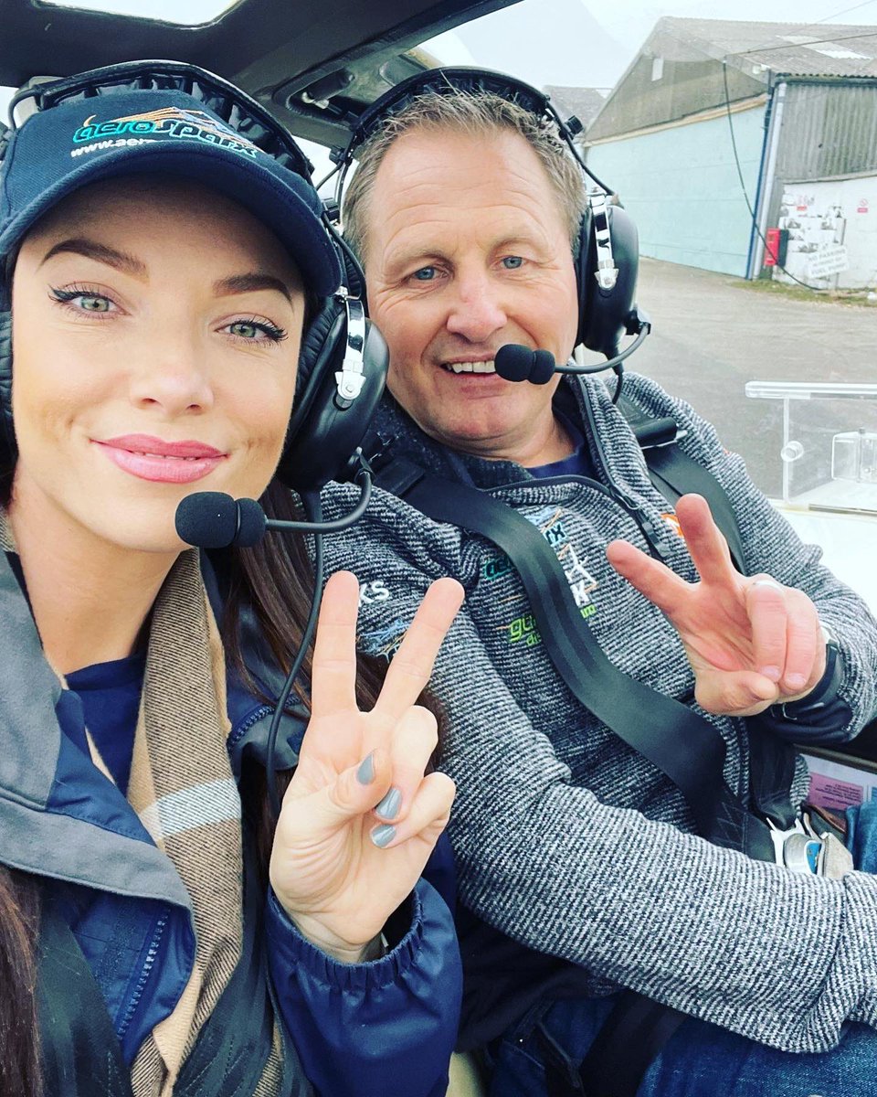 AeroSPARXTeam's tweet photo. Another flying lesson for 
@AprilBanbury at @GlidingClub in support of the @WWGC2022 @WomenGliding  @BritishGliding @AeroSPARXTeam @aerosparxrob 
👍 🔥🔥🔥🔥 @blacks_online  @transairuk @Avionic @Aerobility  #Bigatmosunglasses #love #sydneycharles #scaviation #awesome #inspire https://t.co/4gWuLu5OZ8