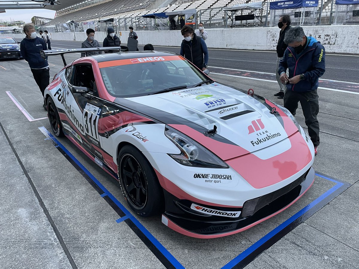 Fukushima0101's tweet photo. 無事に鈴鹿サーキットに到着🚘
311号車チーム福島のカラーリングが出来上がりました☺️👍 https://t.co/oM9iaK5OKx