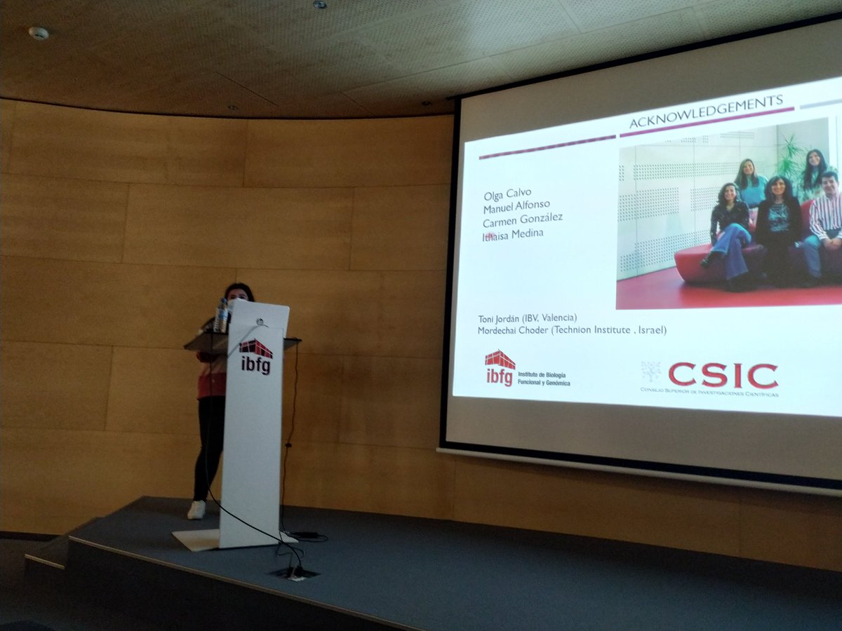 Juanaloca2002's tweet photo. Genial la charla de Araceli del lab de @Olga_ocg en el @ibfg_es #MuyDidactica #GreatScience #SeminariosInternos https://t.co/nLpr7mdpzf
