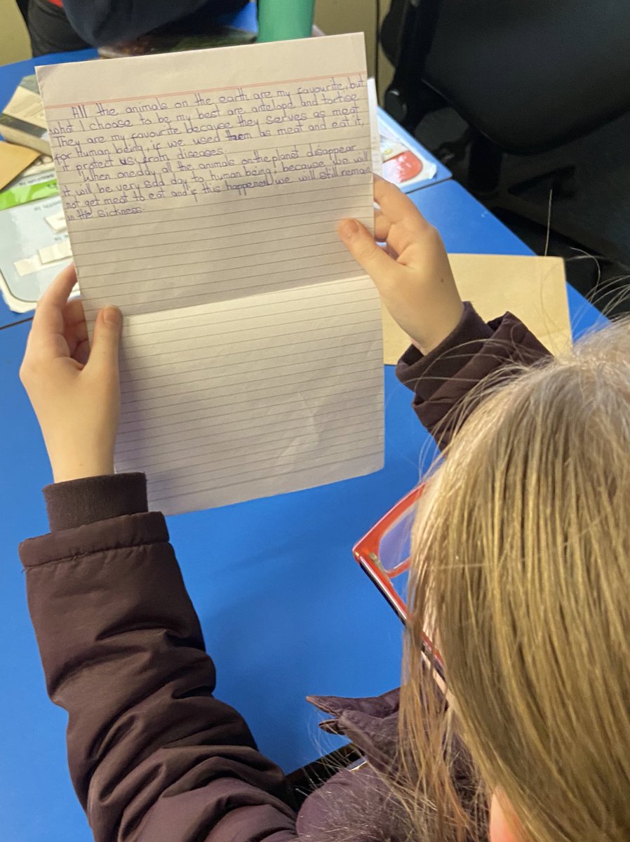 MissThomson2020's tweet photo. There were lots of happy faces in P6 when our latest letters from our pen pals in Ghana arrived! https://t.co/ElY2jLOEhm