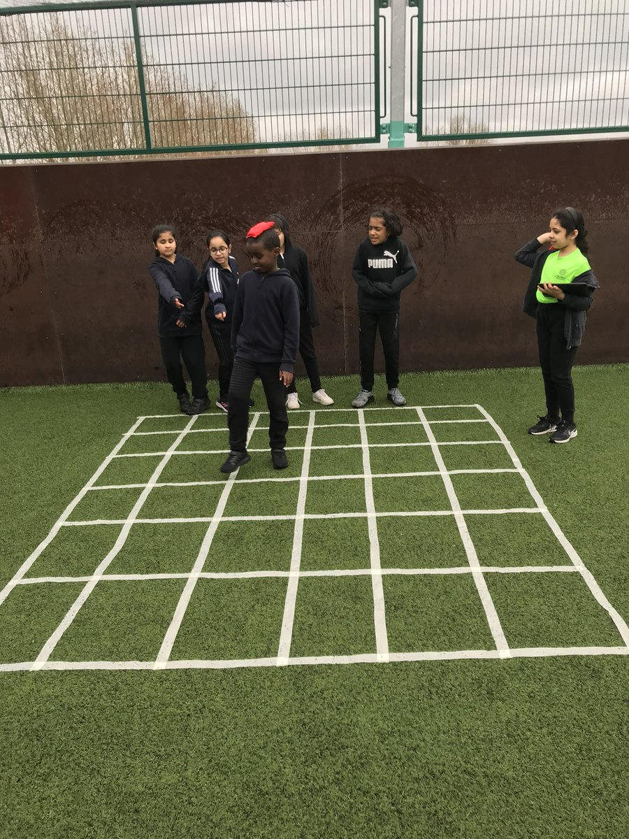 Some great collaborative working  and team building skills in Y5 PE. 

Can you get your team cross a 6 x 6 grid without stepping on the invisible hazards?<a href="/schoolimprover/">Mr. Aitch. A</a> <a href="/yasmeenlulat/">Yasmeen</a> @rcoleyc11