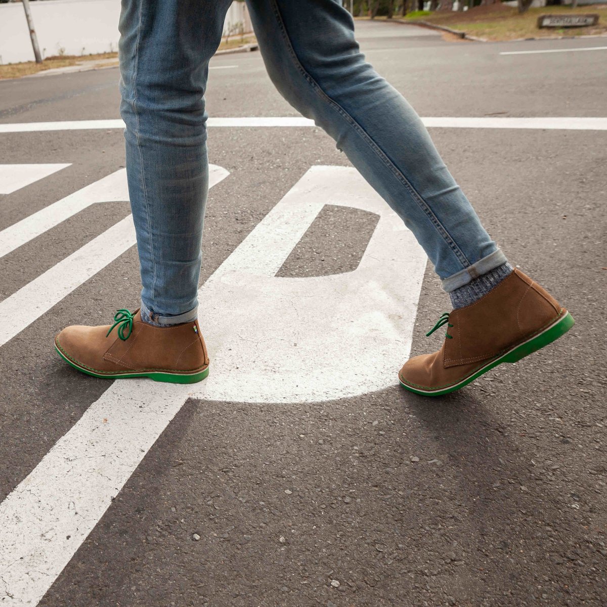 VeldskoenI's tweet photo. Happy St. Patricks Day to all!
Don't be green with envy, rather be green with pride!
#vellies #veldskoen #desertboot #chukka #chelseaboot #howiwearmine #colouryoursoul
https://t.co/ikZbFvzuU8 https://t.co/OEqErOLiAi