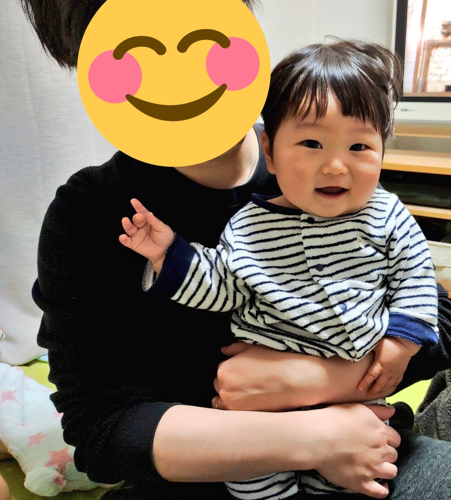 今日は母から春らしい豆ご飯をお裾分けしてもらいました🌸セブンイレブンでおいしそうなミニパフェを見つけたので購入♥️300円でこのクオリティ大満足でした✨春を感じられるしおすすめです😌息子は髪を切りました👶
#春
#セブンイレブン　
#豆ごはん
#桜 
#子育て