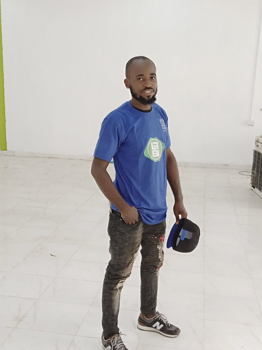 larufocus's tweet image. We can only get it right in Nigeria if we're ready to say NO to Corruption at grassroot, Bribery at household, community, workplace. Many of us are victims of #5000 shared during election yet we expect the elected to be fair with us.
@Tee_Classiquem1 @MARYOGBONNAYA13 @ayuba_wasiu